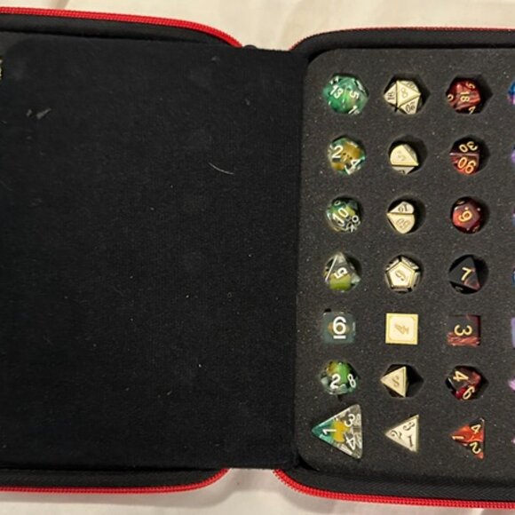 Epic Hoard! 10 Sets D&D Polyhedral Dice + Organizer Case | New/NNU RPG Game - Picture 3 of 5